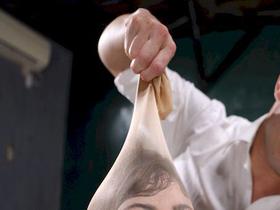 衝撃！こんな美女が！？パンスト変顔で顔面崩壊！？　サンプル画像15